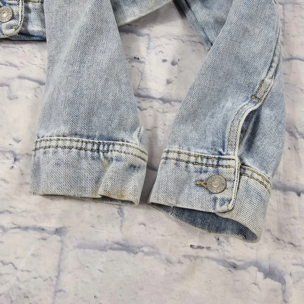 Free People Rumors Denim Jacket WOMENS M Light Wash Distressed Cotton Trucker - Picture 10 of 14